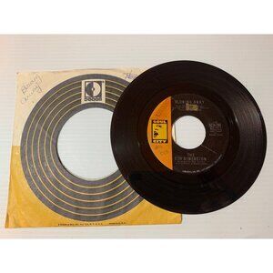 The 5th Dimension "Blowing Away / Skinny Man" 45 RPM Vinyl Record Soul City SCR-